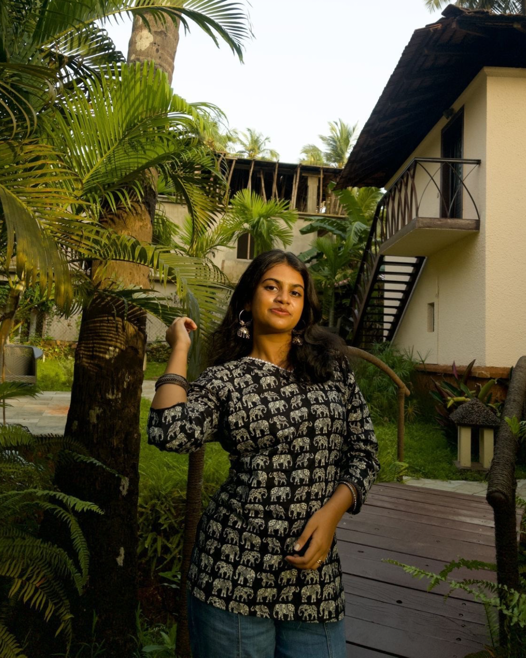 Rani Haathi – bold + majestic girlcore energy